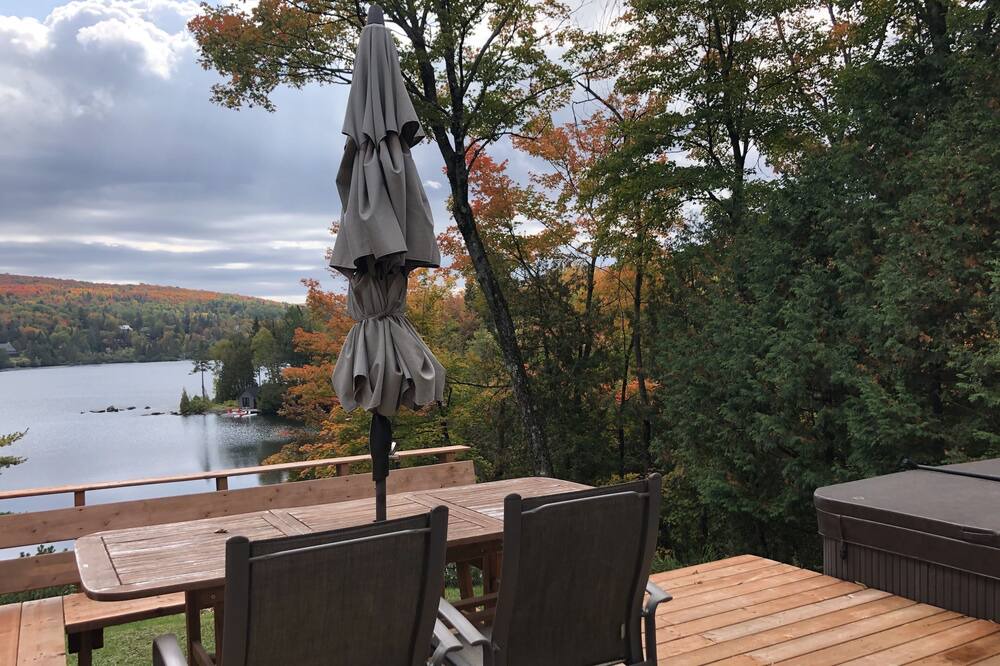Photo of Patio Balcony in Morin Heights