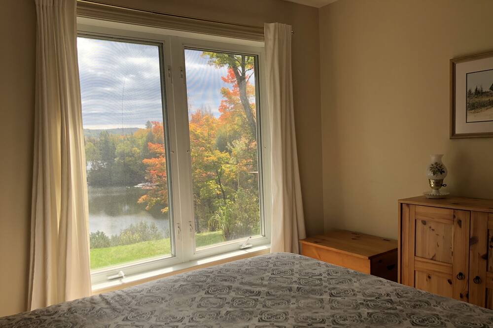 Photo of Bedroom in Morin Heights