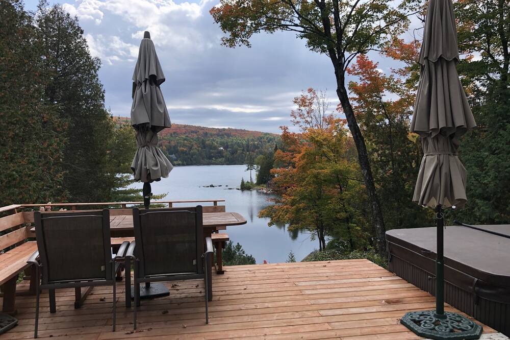 Photo of Patio Balcony in Morin Heights