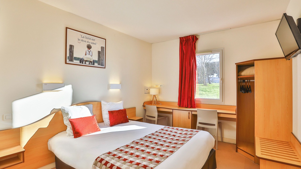 Photo of Bedroom in Sainte-Hermine