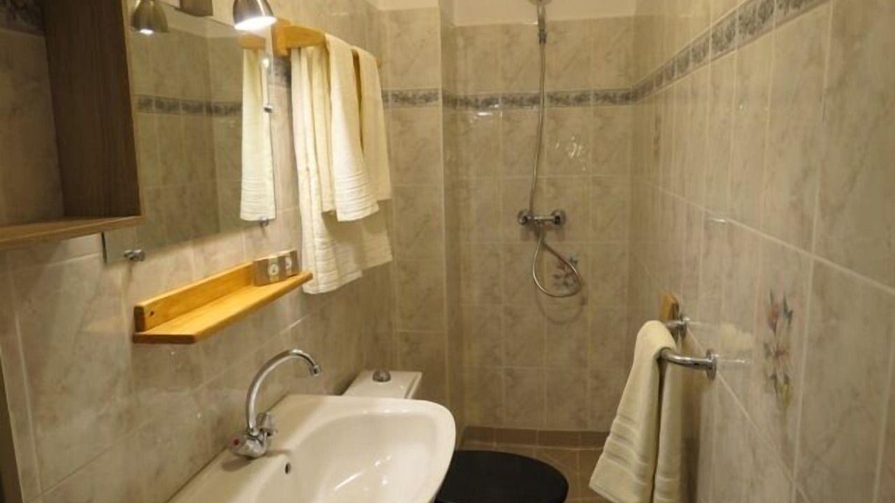 Photo of Bathroom in Saint-Germain-de-Calberte