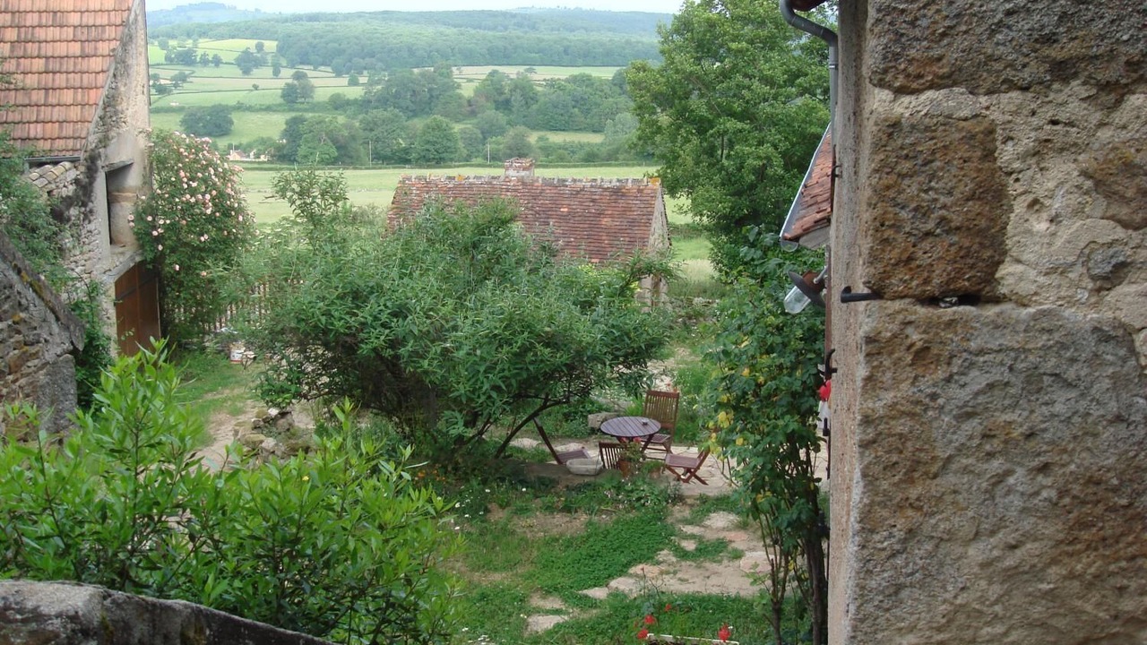 Photo of Outdoor in Marcilly-la-Gueurce