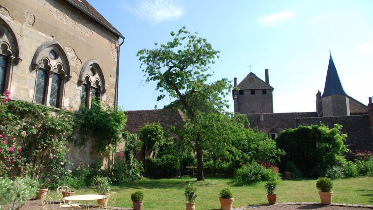 Photo of Outdoor in Autun