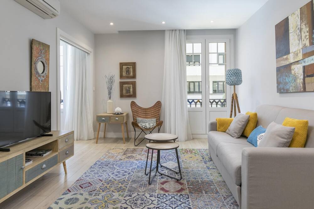 Photo of Livingroom in Abando