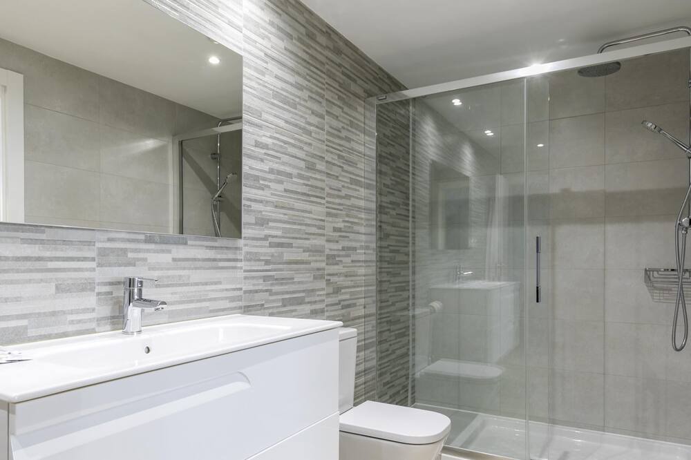 Photo of Bathroom in Abando