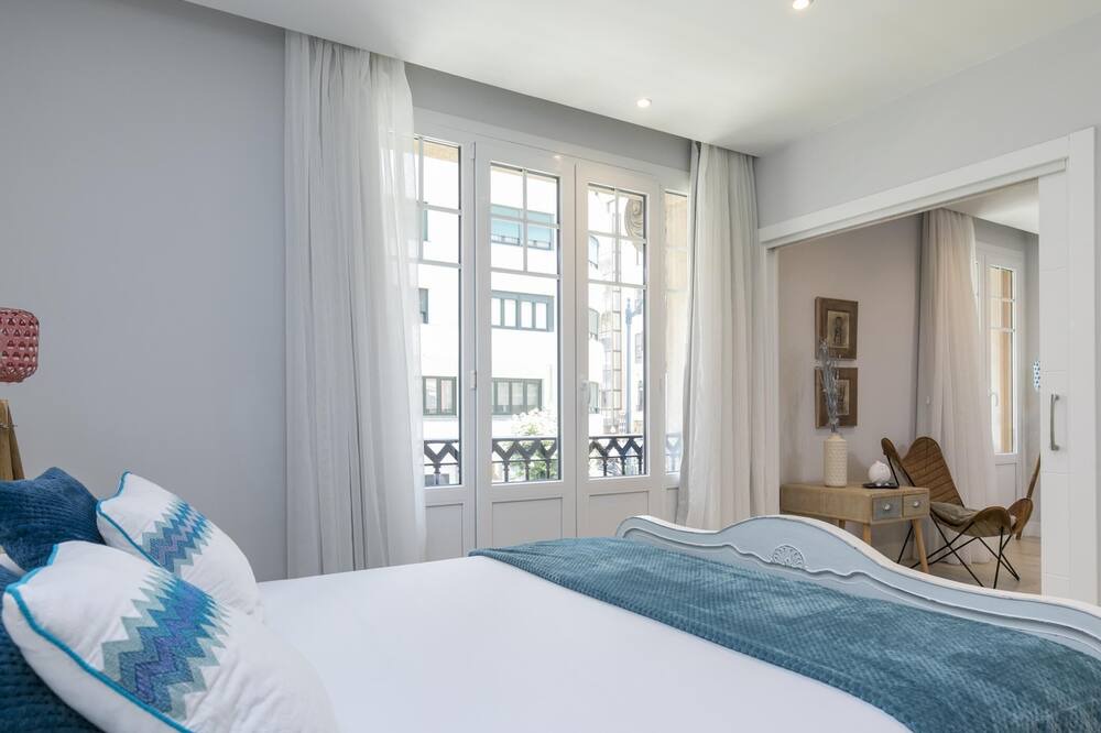 Photo of Bedroom in Abando