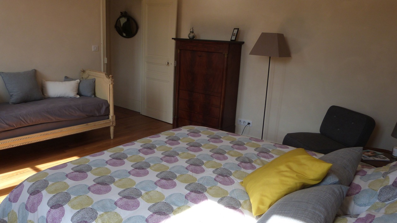 Photo of Bedroom in Savigny-les-Beaune