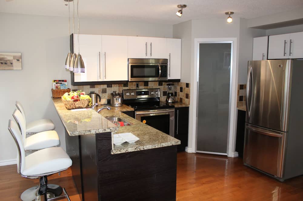 Photo of Others in Marda Loop