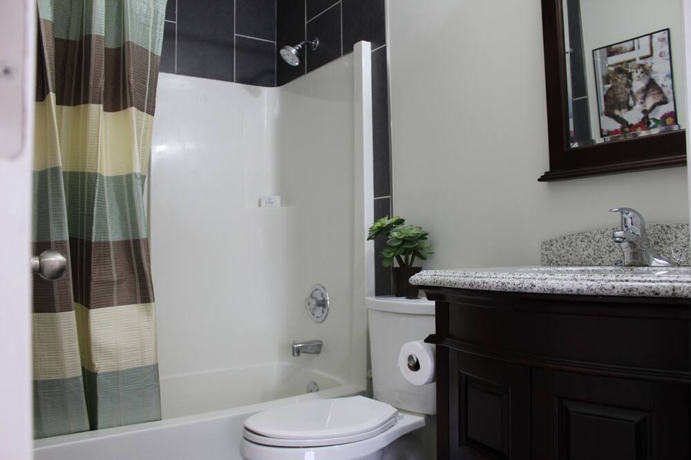Photo of Bathroom in Marda Loop