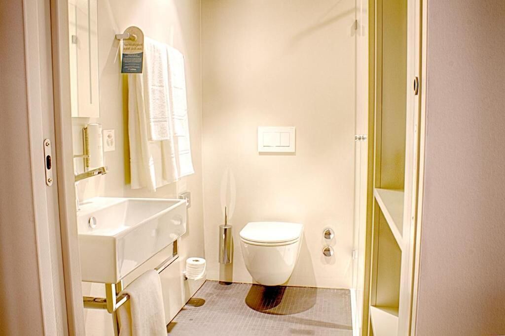 Photo of Others in Aesch