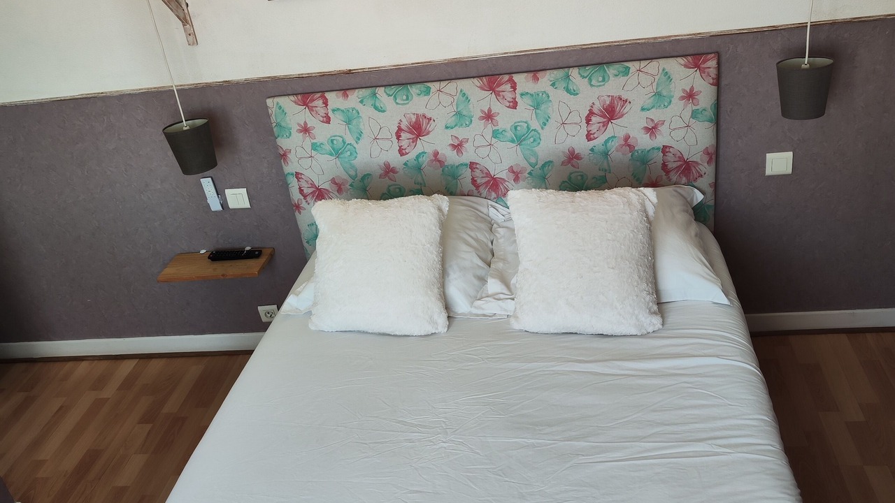 Photo of Bedroom in Beaumont-sur-Leze