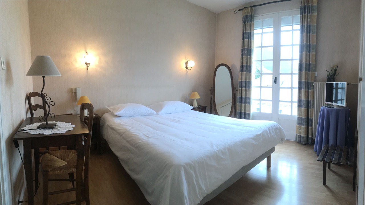 Photo of Bedroom in Mende