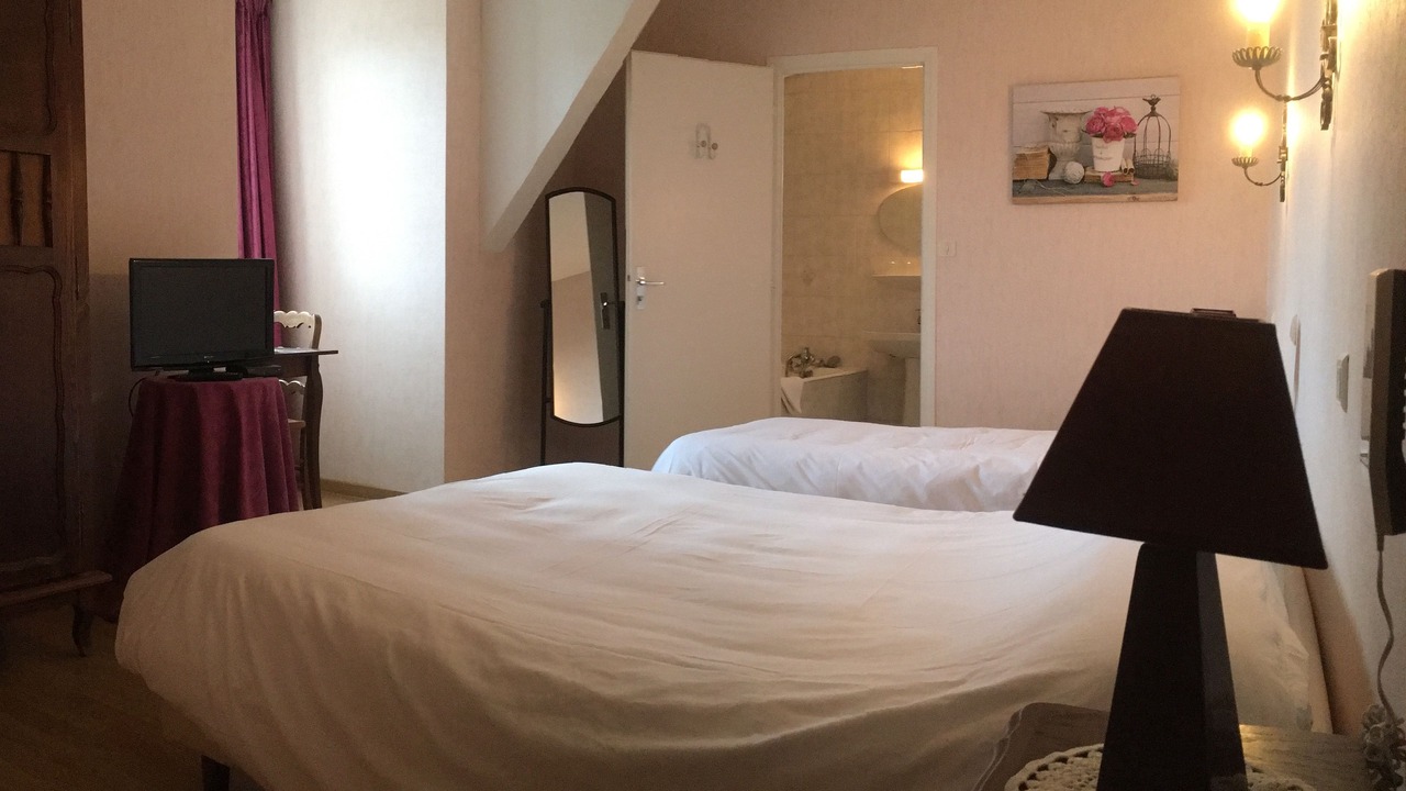 Photo of Bedroom in Mende