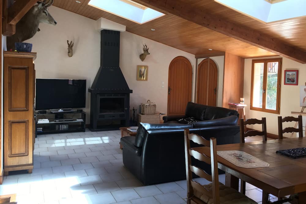 Photo of Others in Monsac