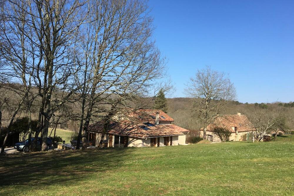 Photo of Outdoor in Monsac