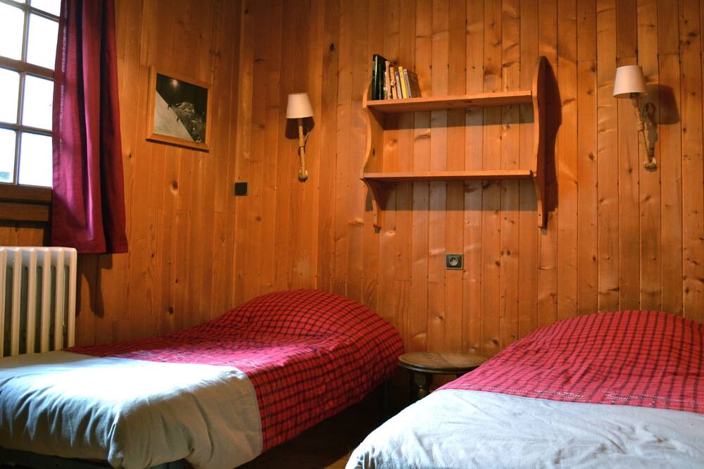 Photo of Bedroom in Le Tour