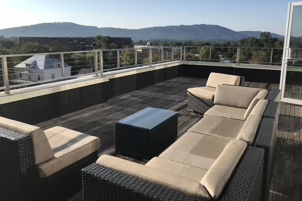 Photo of Patio Balcony in Starr Hill