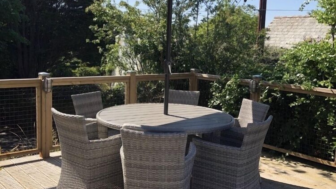 Photo of Patio Balcony in Tintagel