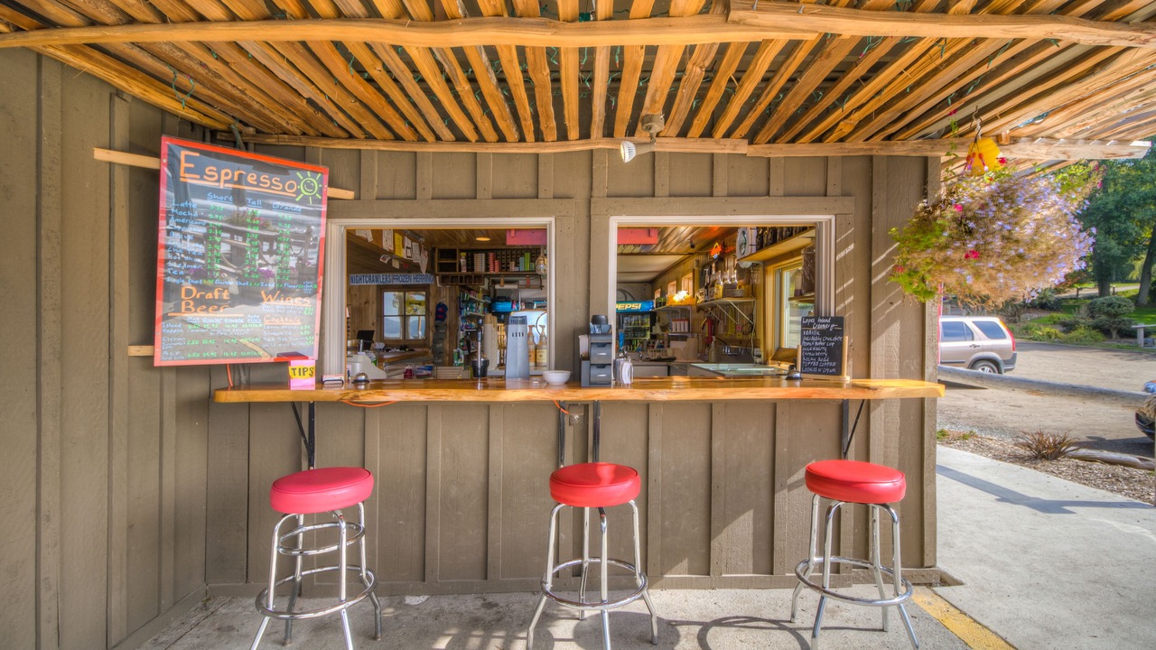 Photo of Others in Eastsound