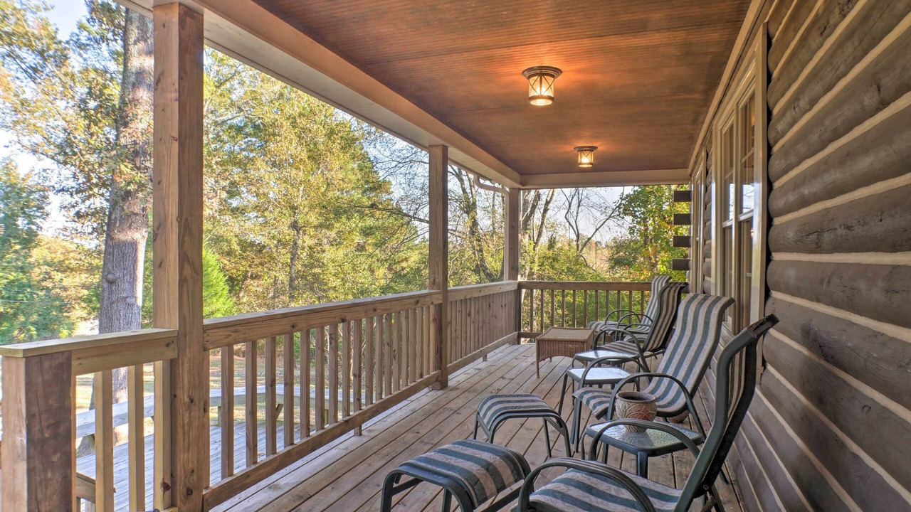 Photo of Outdoor in Groveoak