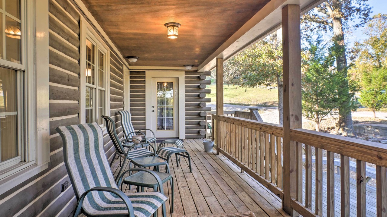 Photo of Outdoor in Groveoak