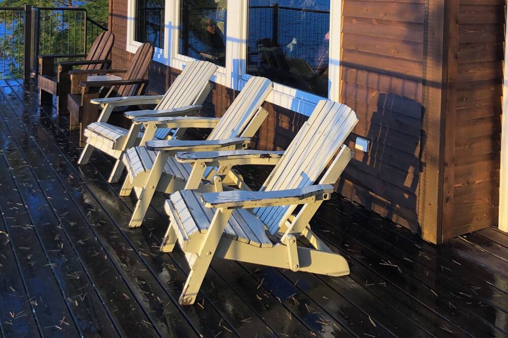 Photo of Patio Balcony in Sioux Narrows Nestor Falls