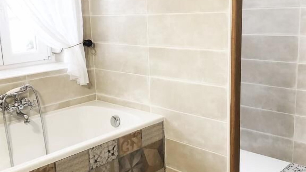 Photo of Bathroom in Plestan