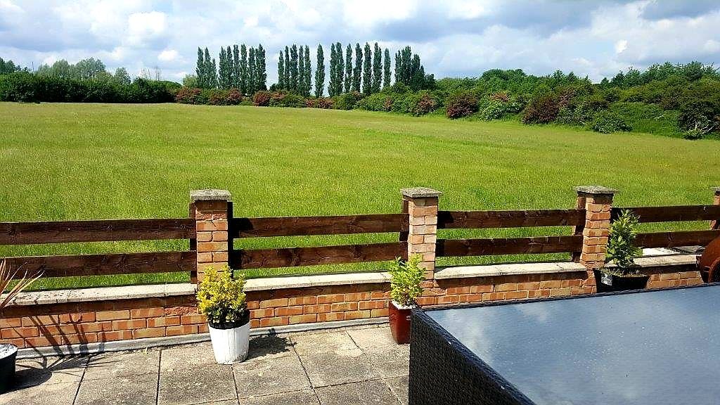 Photo of Outdoor in Giltbrook