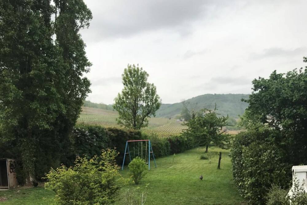 Photo of Outdoor in Le Perreon