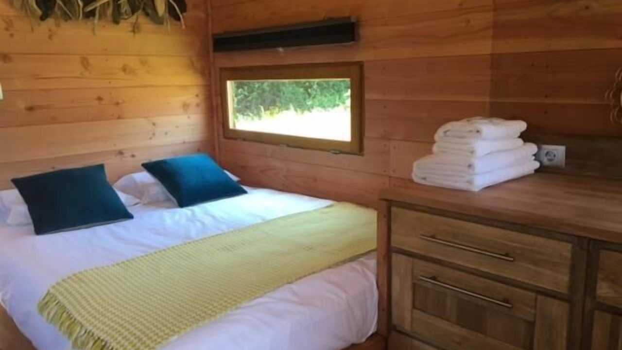 Photo of Bedroom in Saint-Georges-des-Sept-Voies