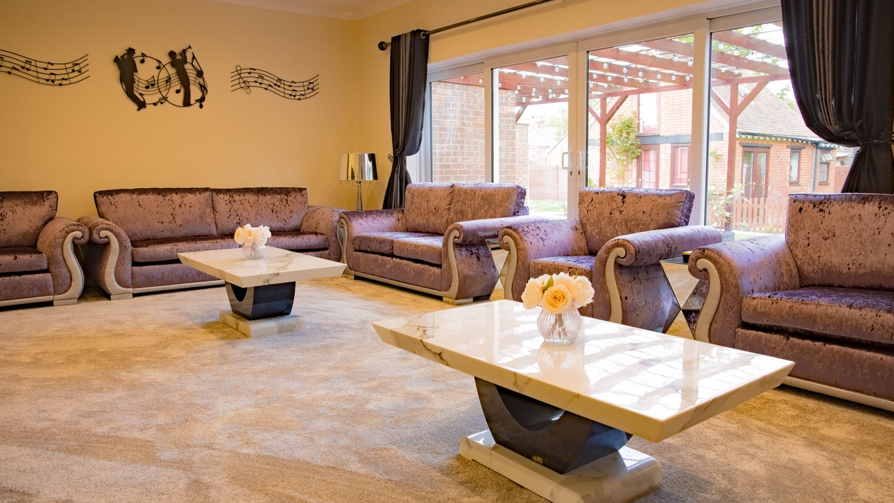 Photo of Others in Ascot