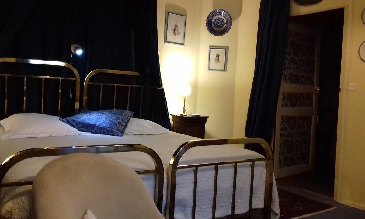 Photo of Bedroom in Dinan
