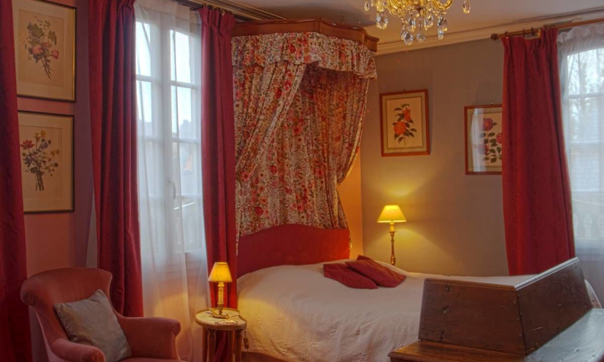 Photo of Bedroom in Dinan