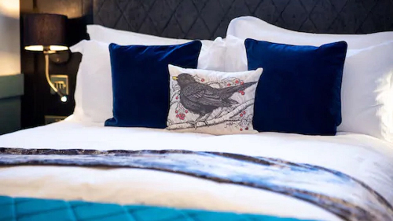 Photo of Bedroom in Earl's Court