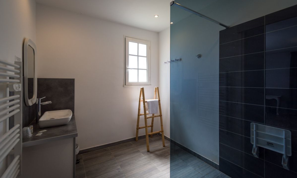 Photo of Bathroom in Distre