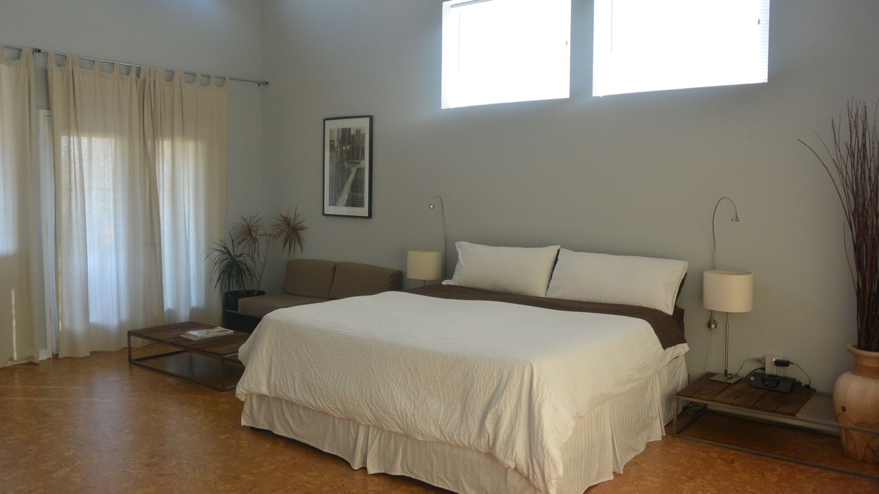 Photo of Bedroom in Neartown