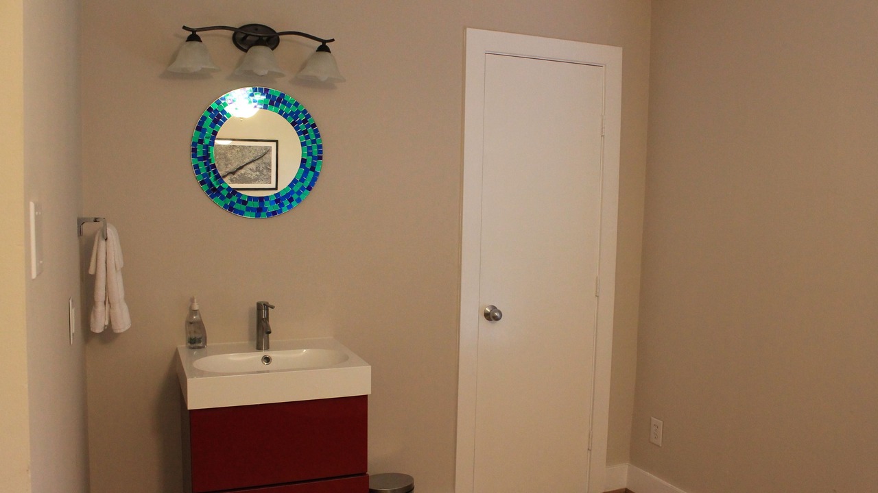 Photo of Bathroom in Neartown