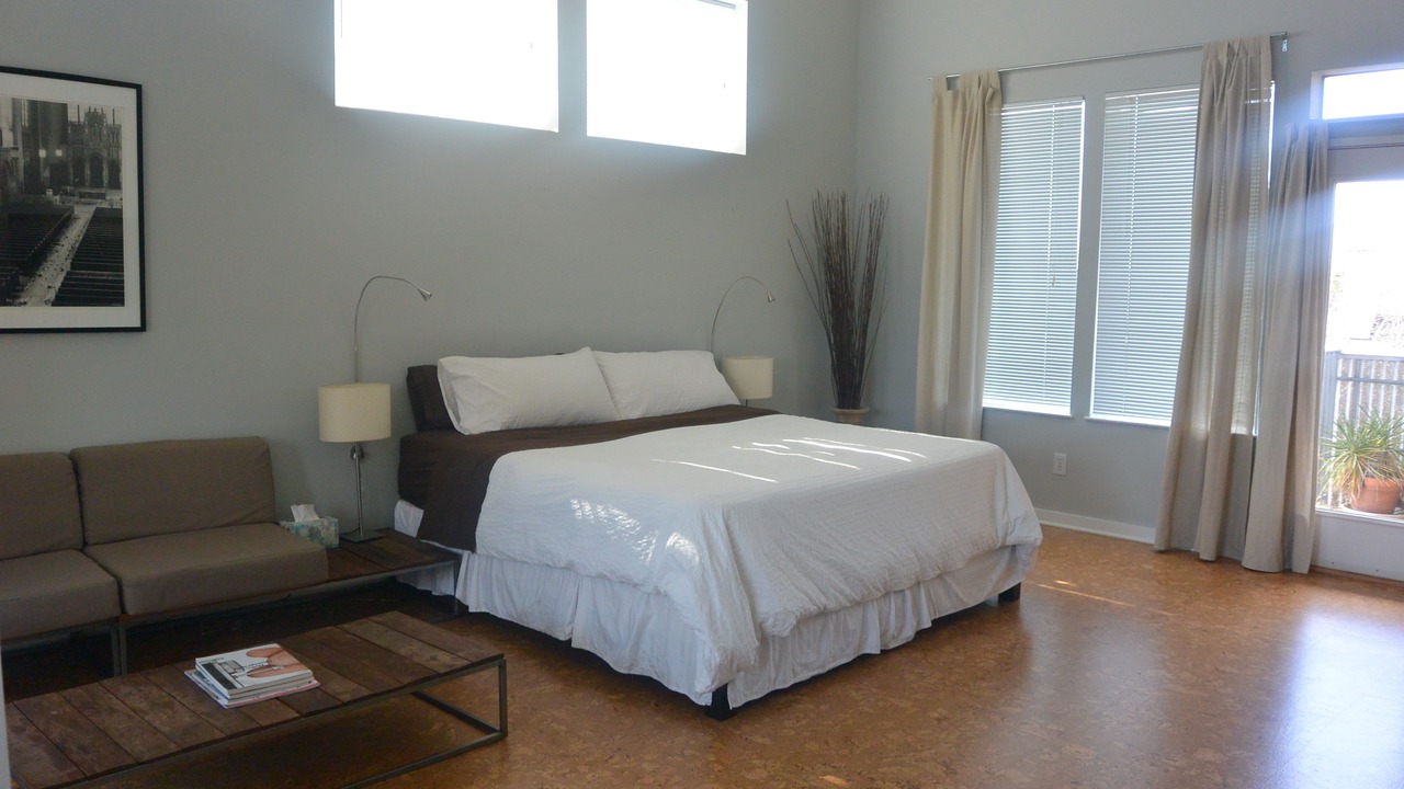 Photo of Bedroom in Neartown