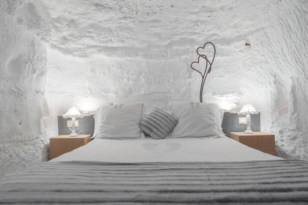 Photo of Bedroom in Valtierra