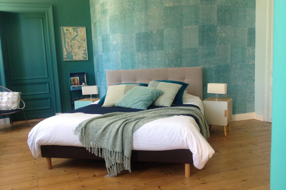 Photo of Bedroom in Sainte-Bazeille
