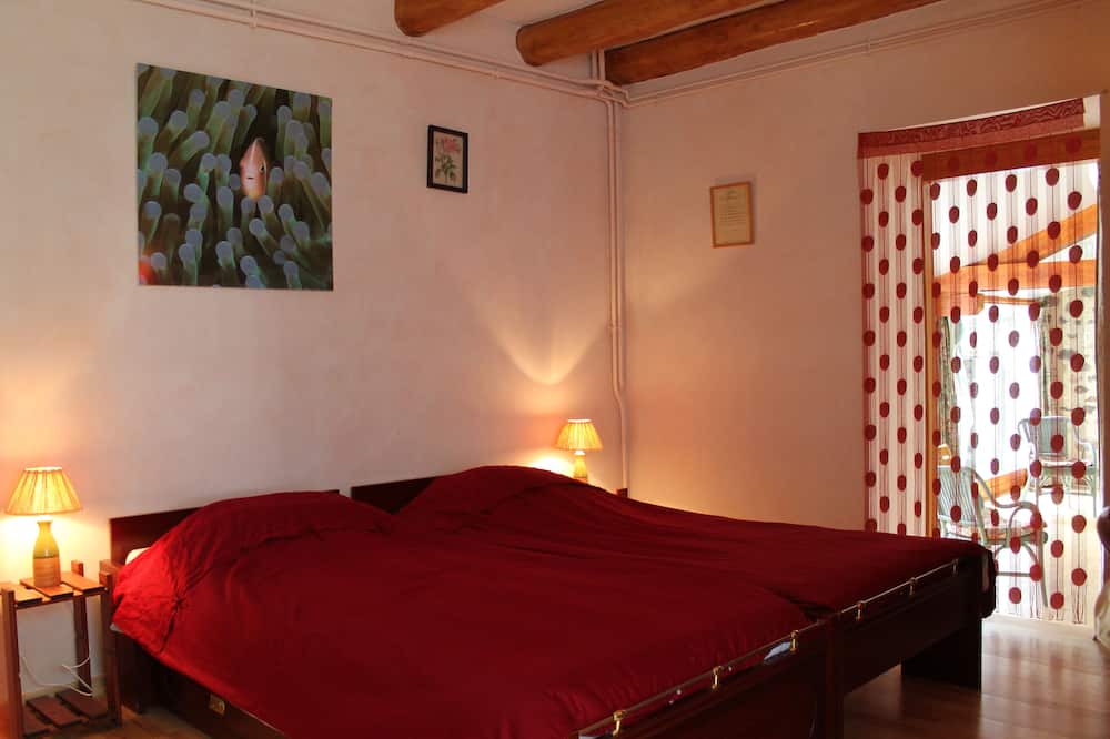 Photo of Others in Ceaux-d'Allegre