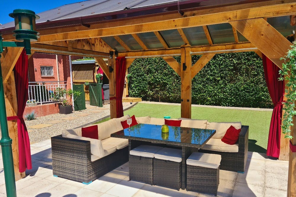 Photo of Patio Balcony in Cambieure