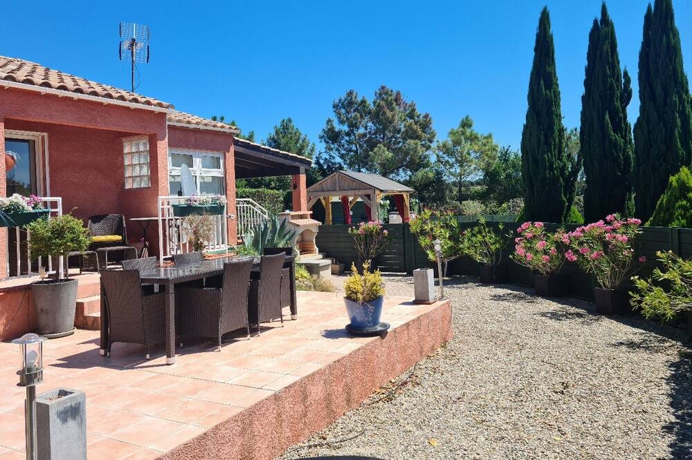 Photo of Outdoor in Cambieure