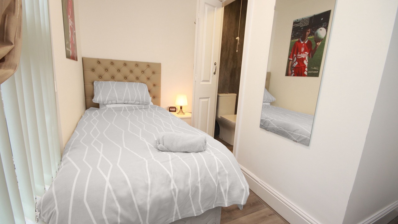 Photo of Others in Anfield