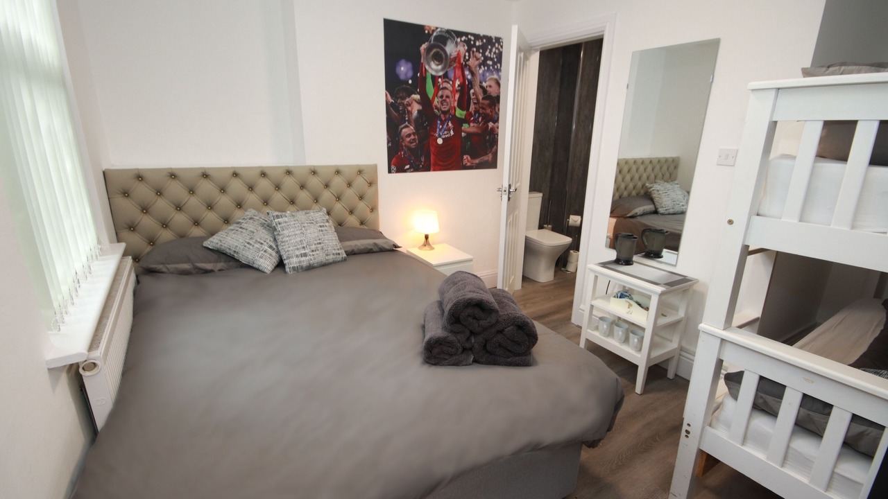 Photo of Others in Anfield