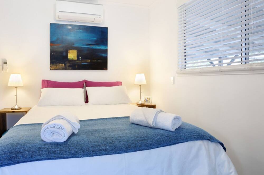 Photo of Bedroom in Kenilworth