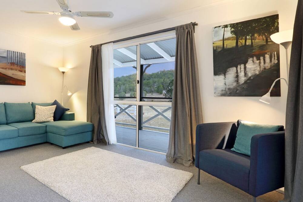 Photo of Livingroom in Kenilworth