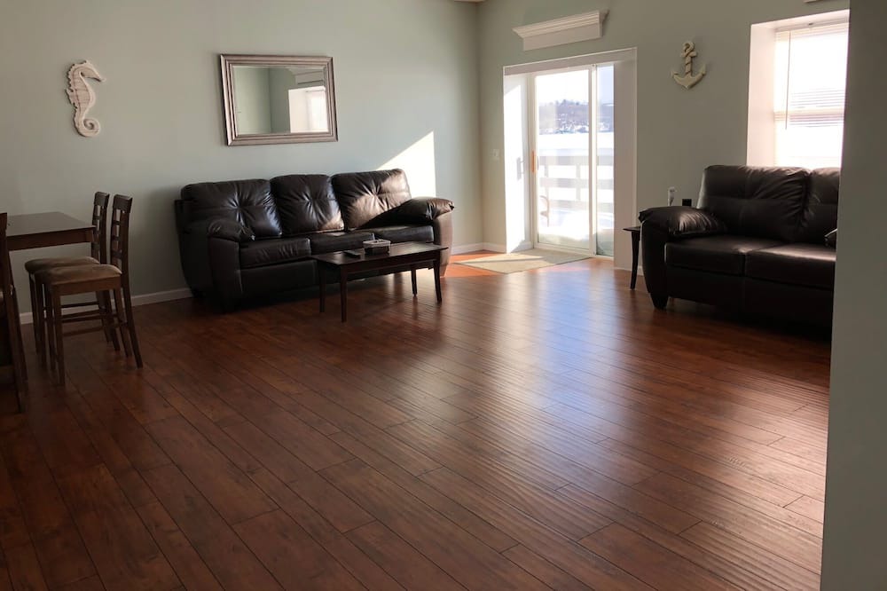 Photo of Others in Geneseo