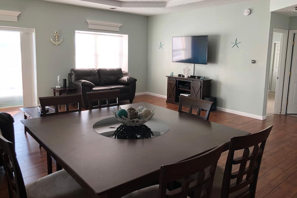 Photo of Others in Geneseo