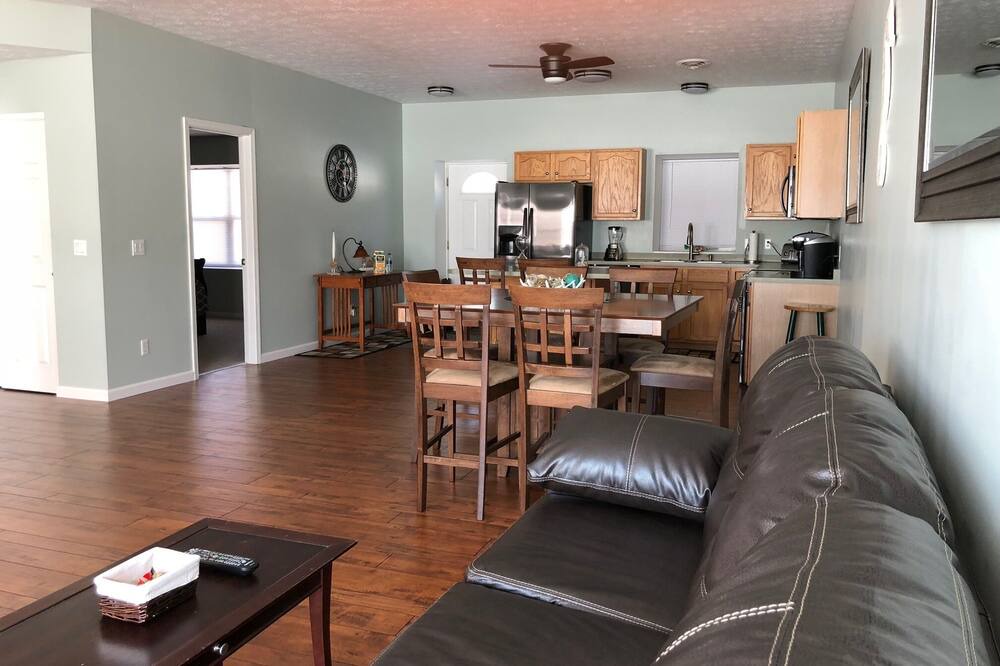 Photo of Others in Geneseo